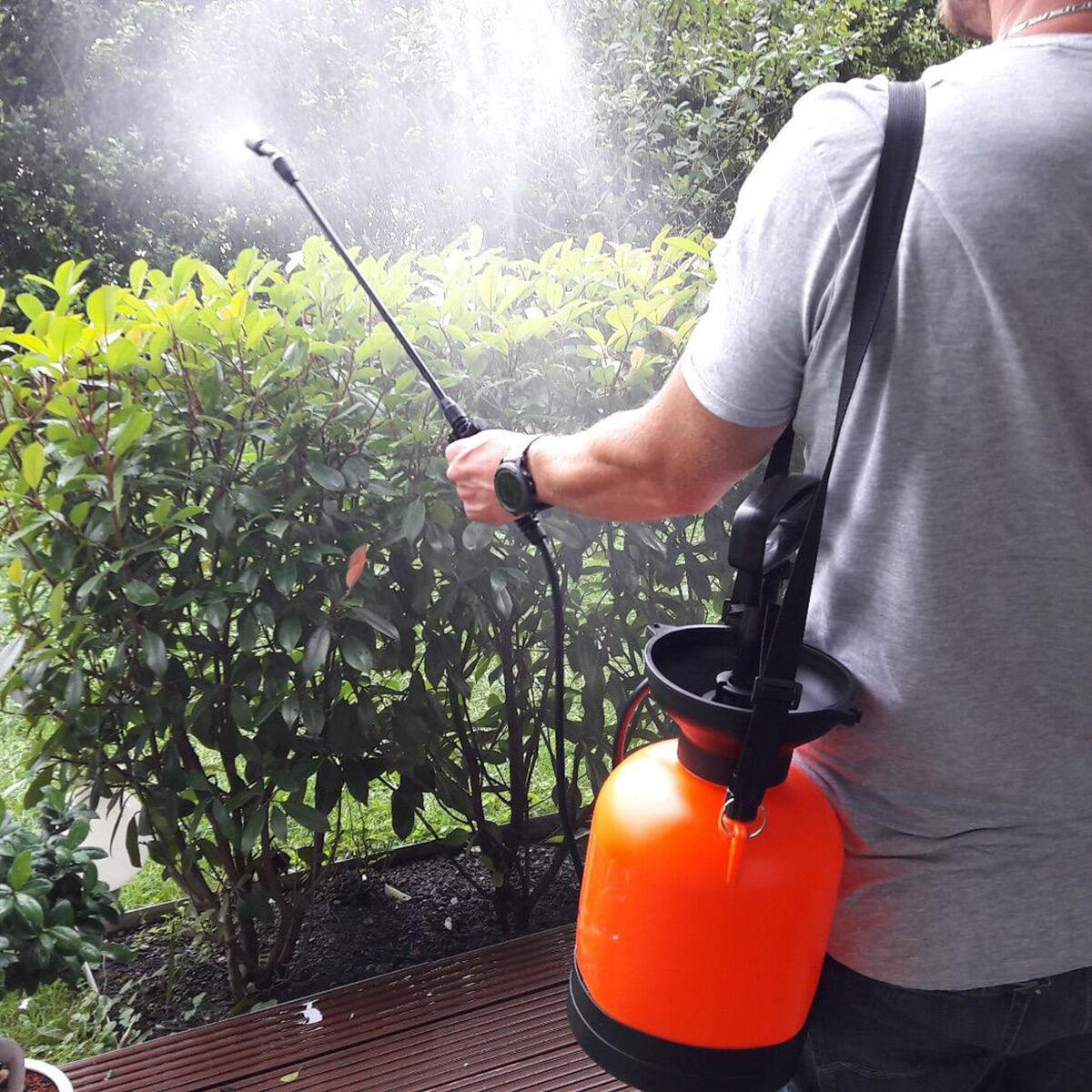 4L Pressure Sprayer Shoulder Pressure Sprayer Spray Bottle Home and Garden Sprinkler COD